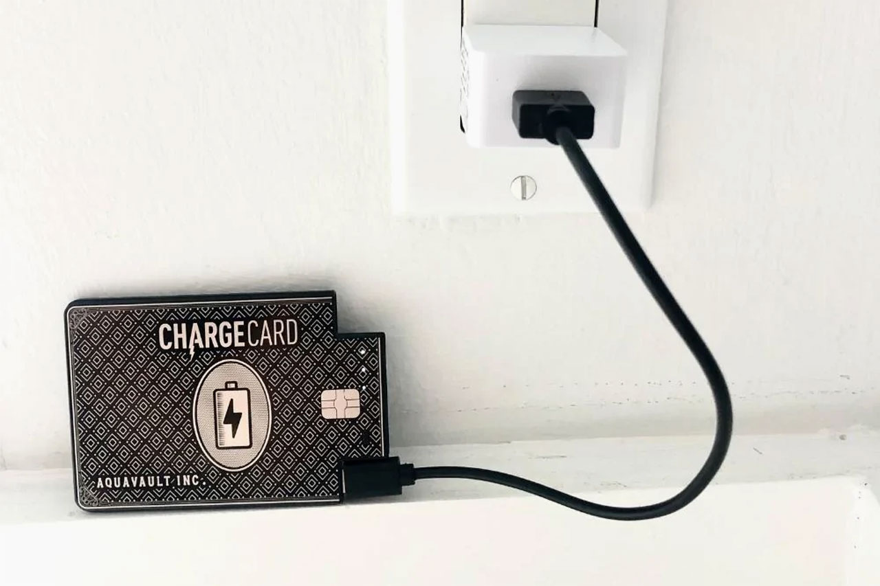 https://cwarehouse.com/products/chargecard-ultra-thin-charger
